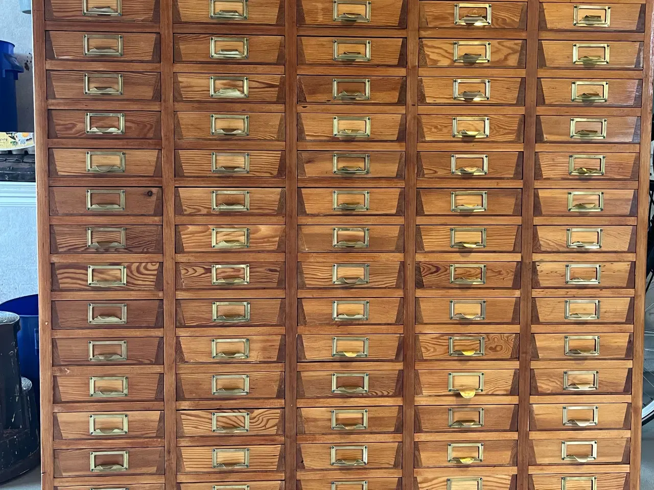 Billede 1 - Unikt gammelt møbel med 100 skuffer.   Istandsat.