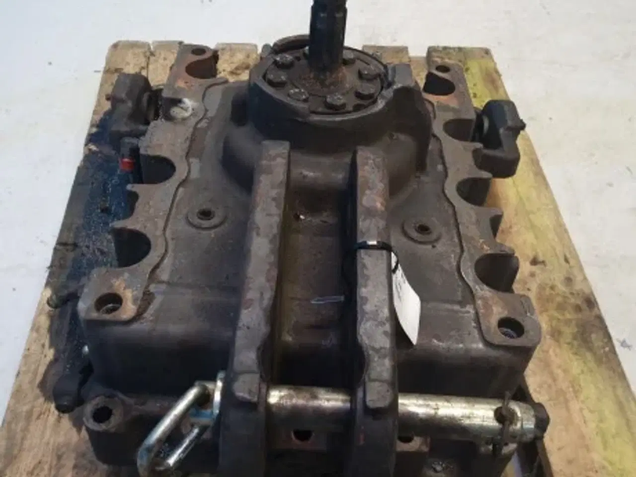 Billede 17 - Claas Axion 840 PTO Hus 11334310