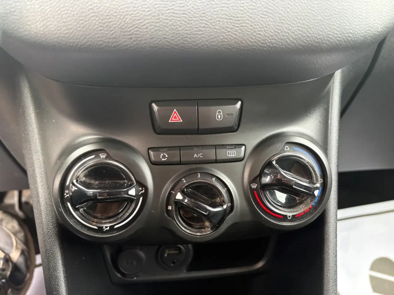 Billede 9 - Peugeot 208 1,6 BlueHDi 100 Active