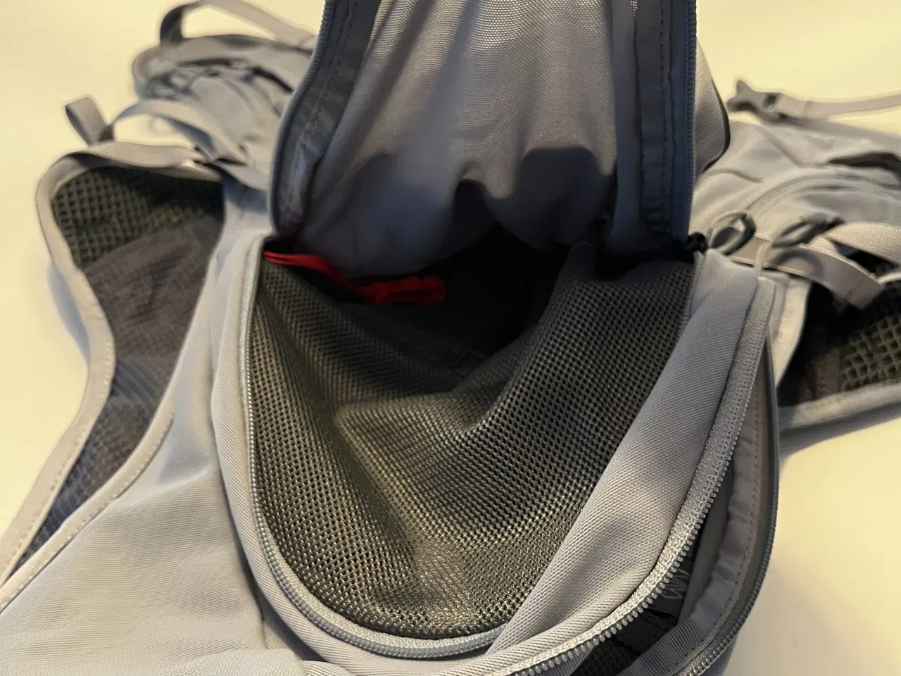 Billede 2 - Osprey Rygsæk Grå til kvinder