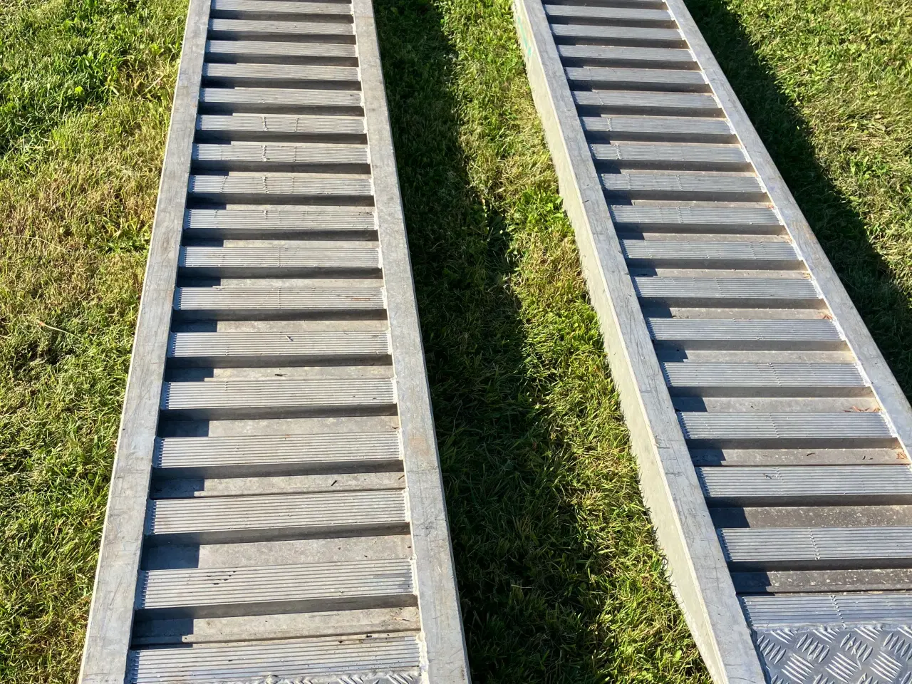 Billede 1 - alu slisker bevola