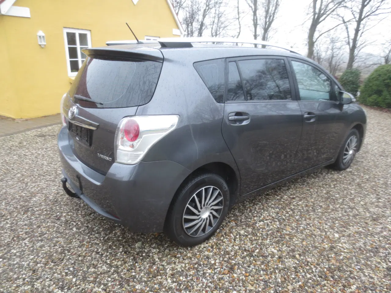 Billede 6 - Pæn Toyota Verso 1.6 D 7 Pers År 2014. 