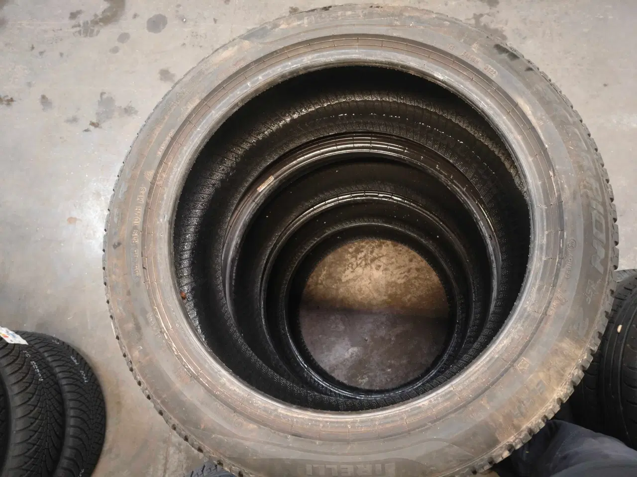 Billede 1 - Pirelli Scorpion 255/45-19 vinterdæk,