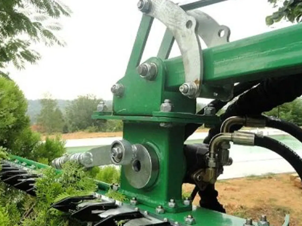 Billede 3 - GEO Armklipper Egen hydraulik - inkl hækklipper 120cm