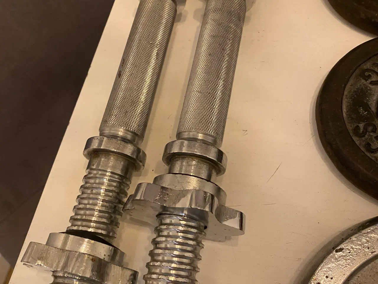 Billede 3 - Vægtstangsæt med vægtskiver og låsemøtrikker