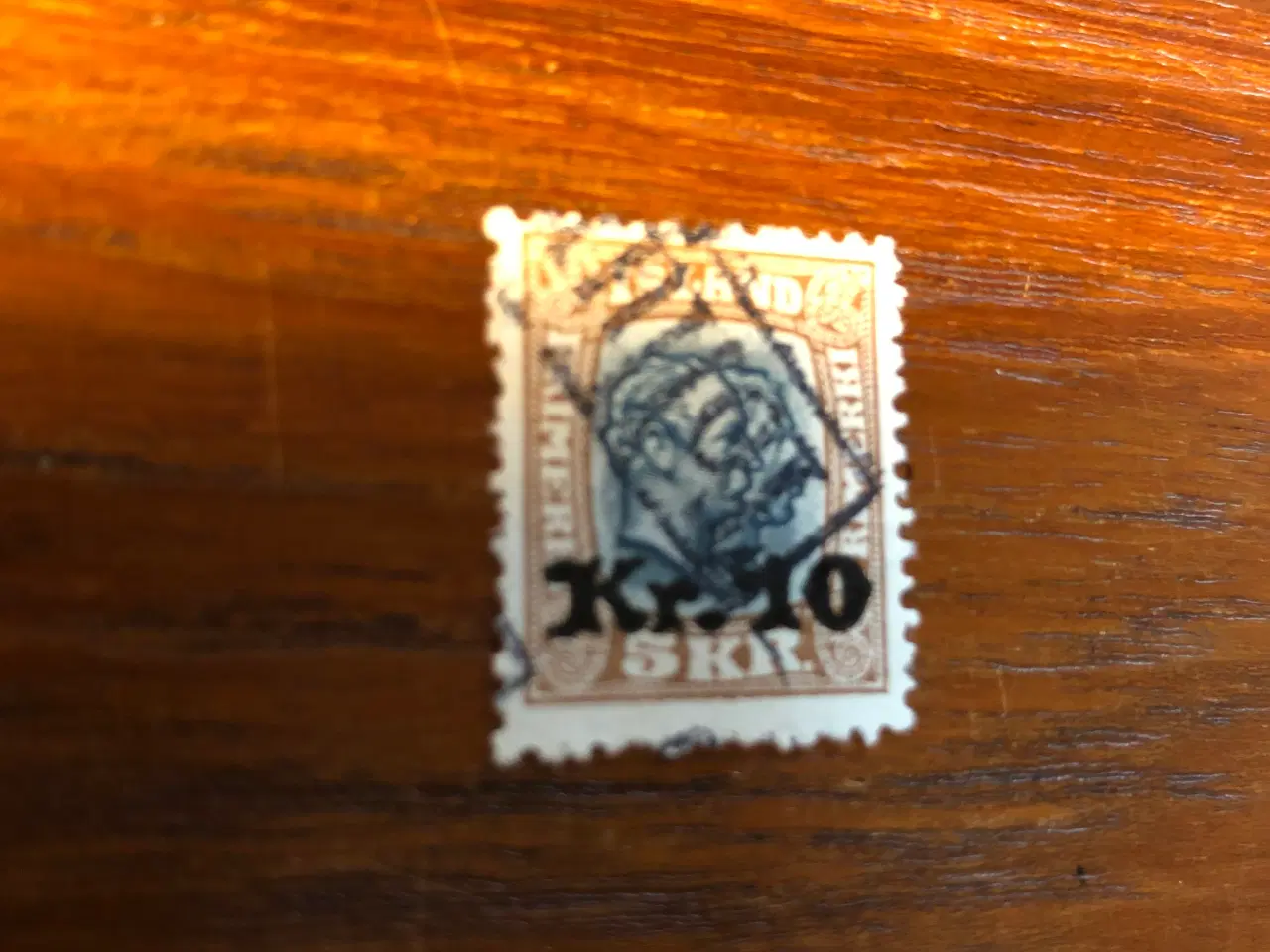 Billede 1 - Frimærker. Island. Provisoriemærke fra 1930