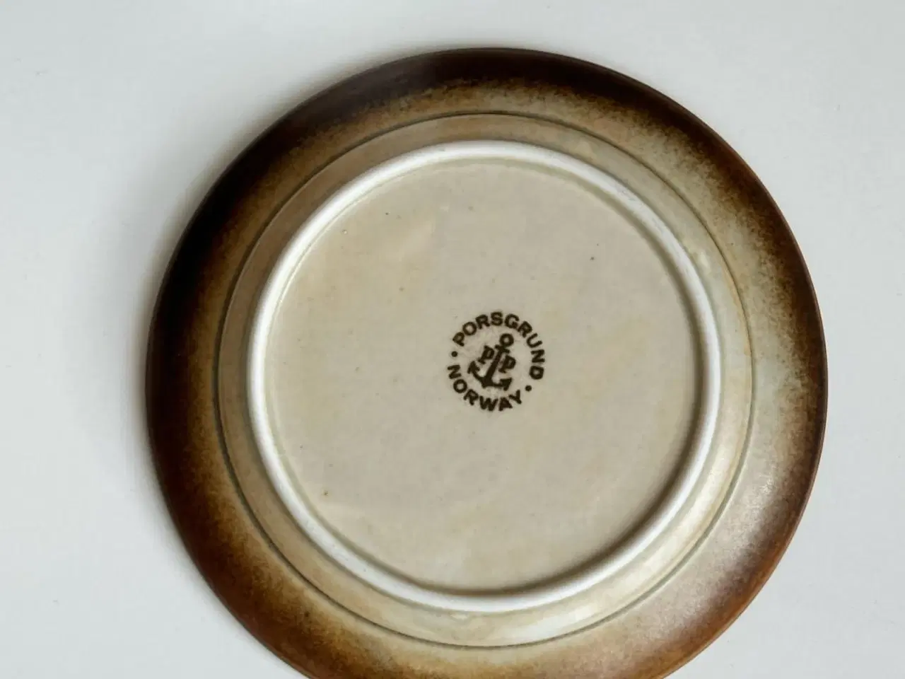 Billede 3 - Porsgrund Lava, underkop