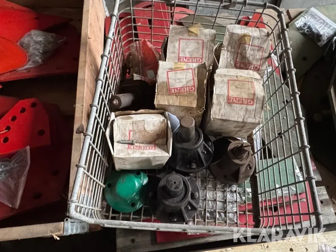 Billede 10 - Reservedele Kverneland sliddele