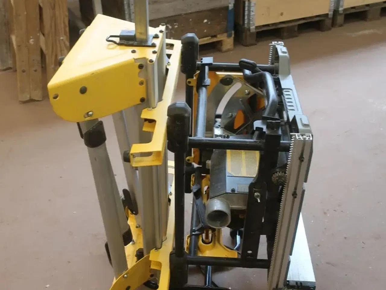 Billede 2 - Bordrundsav DEWALT DWE7485 - QS med stativ