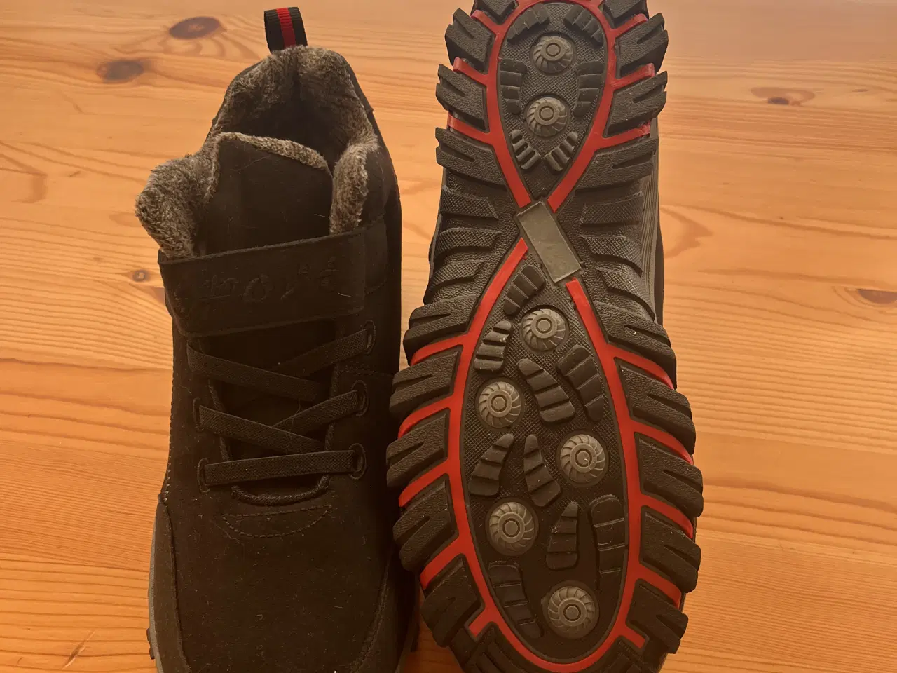 Billede 2 - Sælger disse vinterstøvler 