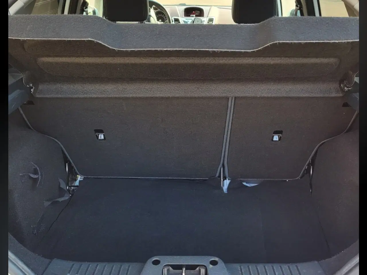 Billede 4 - Flot og velholdt Ford Fiesta 