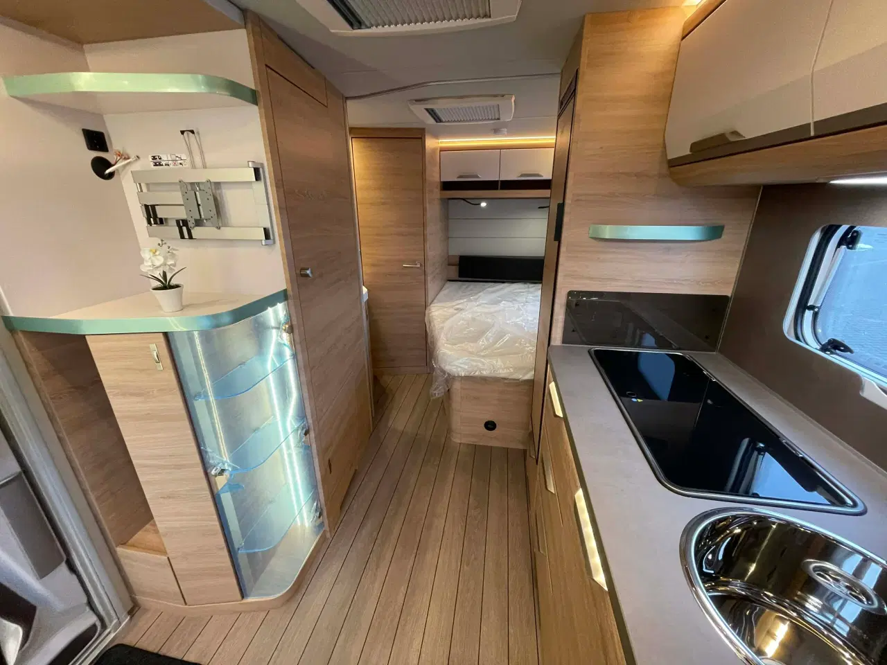 Billede 9 - 2026 - Knaus Südwind Black Edition 500 UF