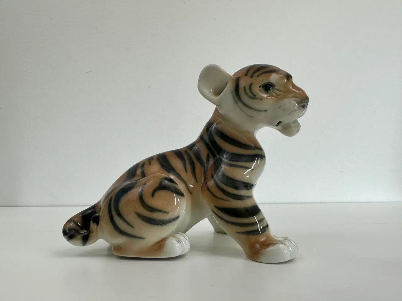 Billede 2 - Porcelæns tiger (USSR)