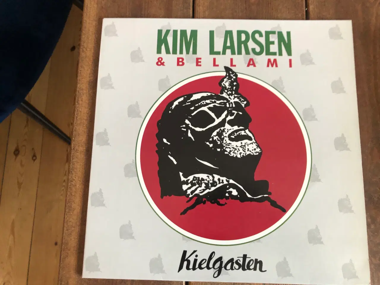 Billede 1 - LP. kim Larsen. Kielgasten. VG++CoverVG++