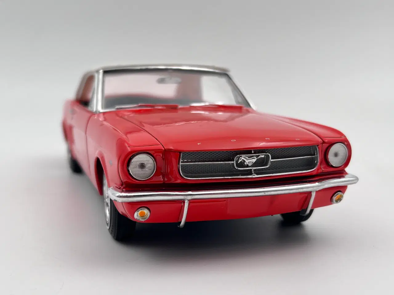 Billede 9 - 1965 Ford Mustang Convertible Soft Top 1:18
