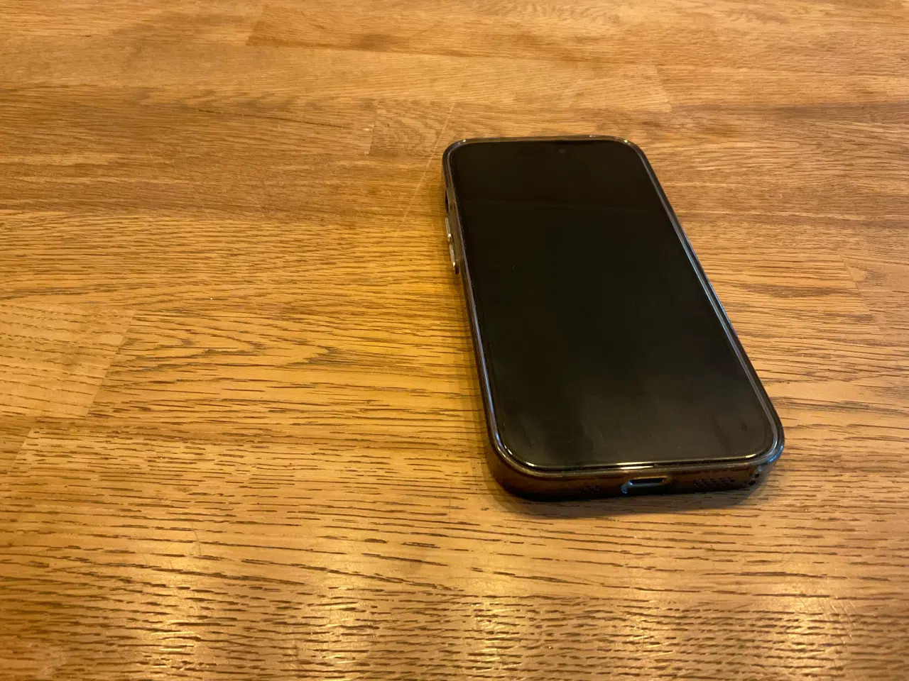 Billede 2 - iPhone 15 med garanti 