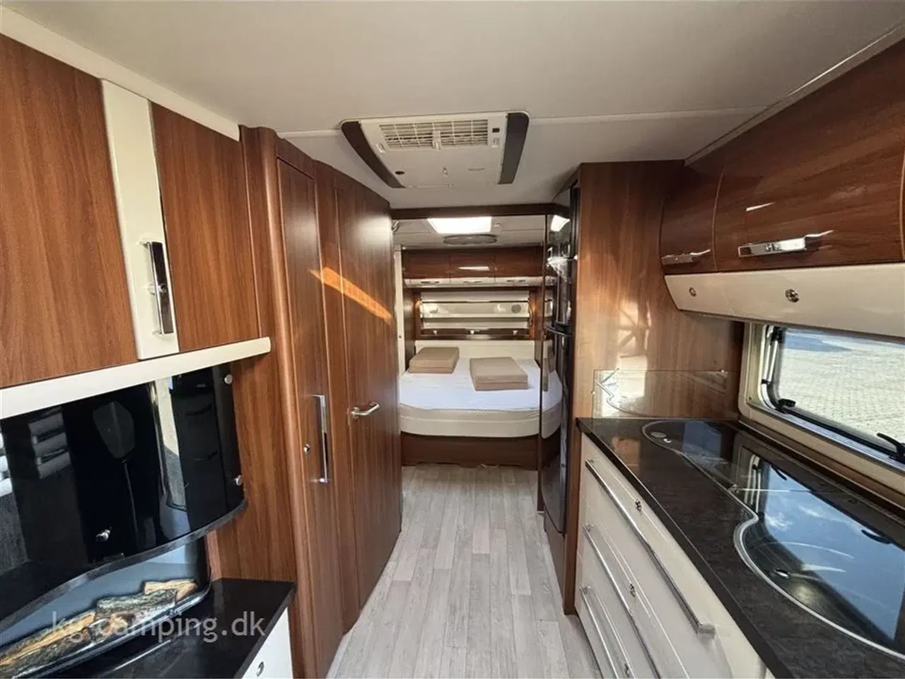 Billede 7 - 2016 - Fendt Brillant 650 TF   Lækker vogn med fritstående dobbeltseng