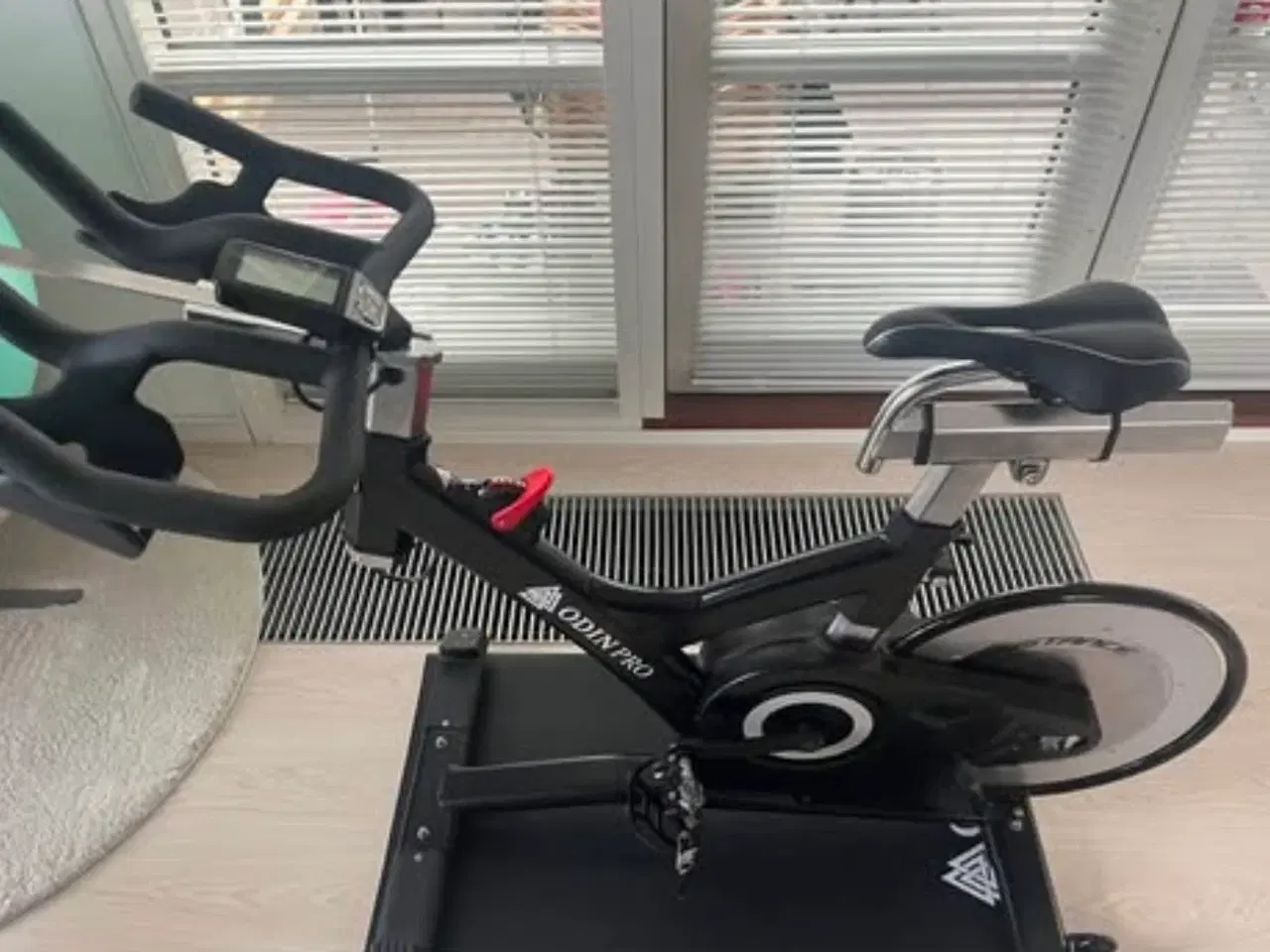 Billede 1 - Rustfri stål spinning cykel Odin PRO S1500