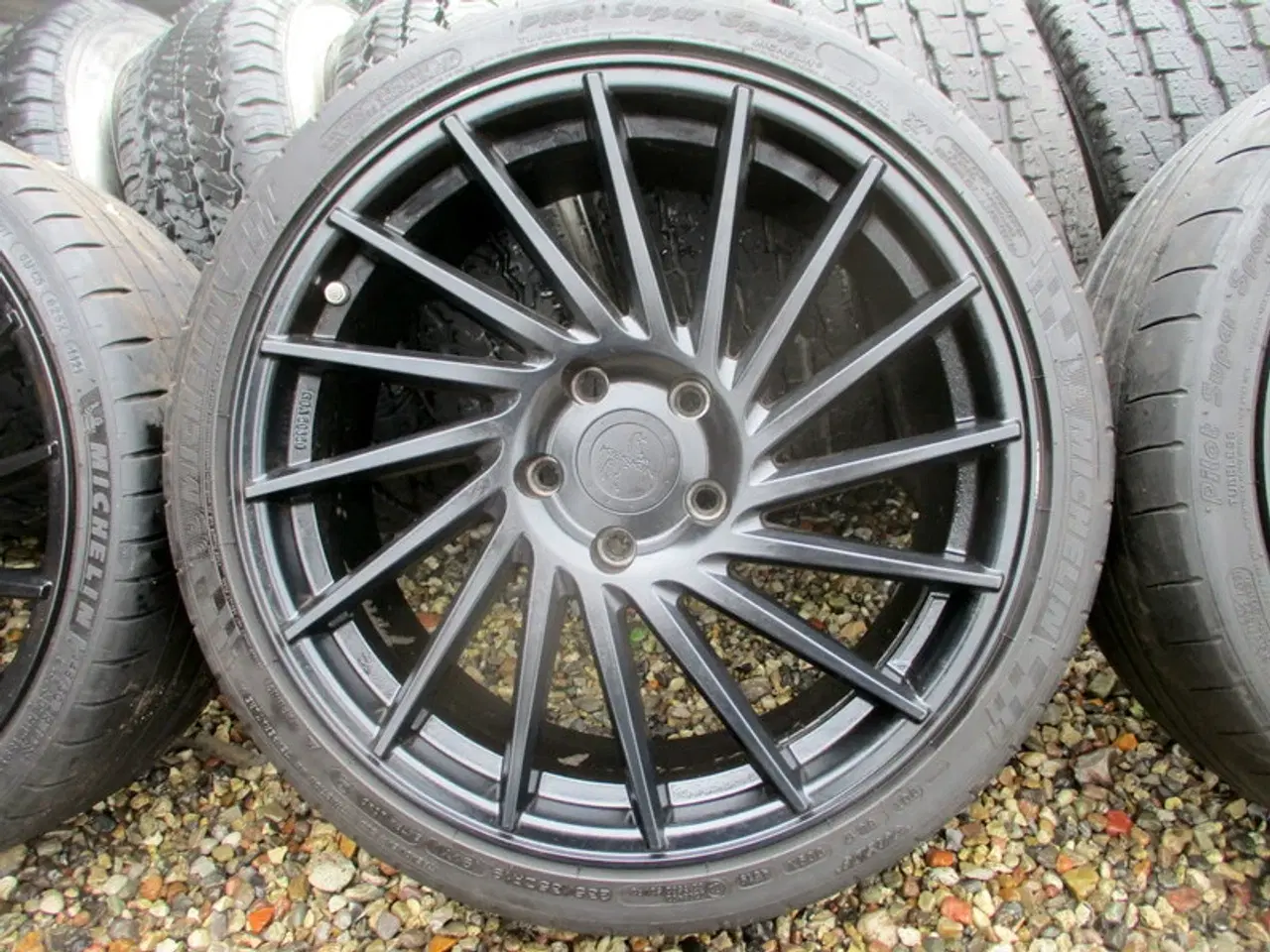 Billede 4 - 19" Keskin 5X120 ET35 235/35/19-245/30/19 dæk