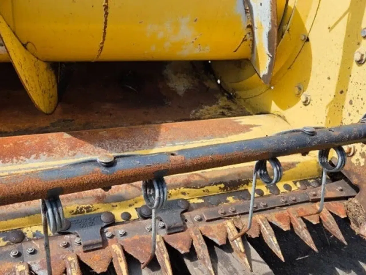 Billede 4 - New Holland TX30 Skærebord 13 Ft