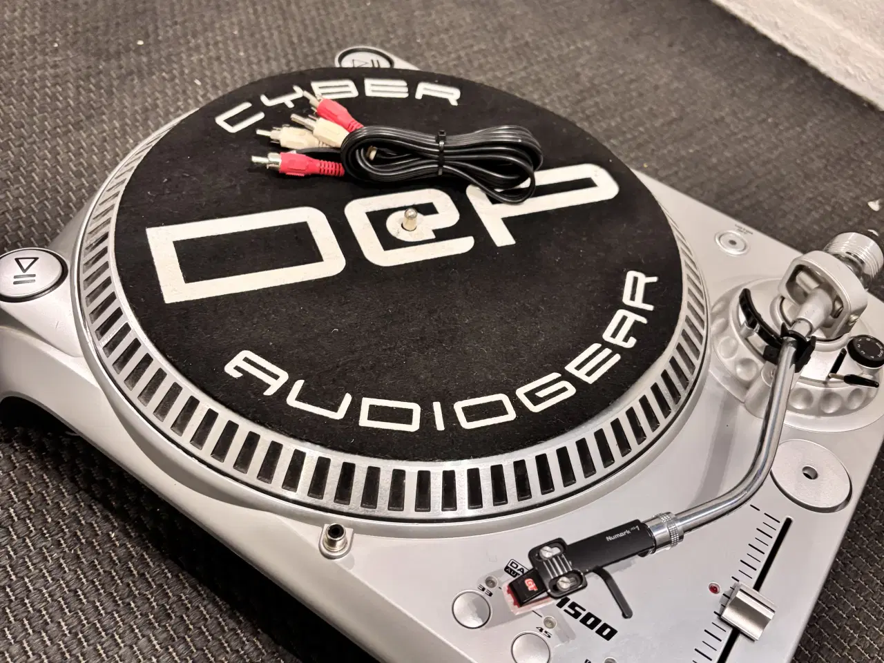 Billede 1 - Pladespiller DAP-Audio t-1500