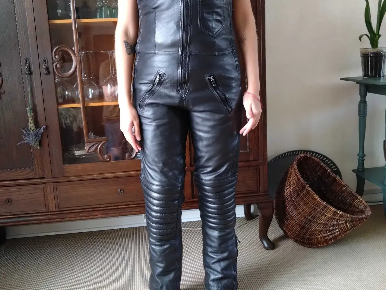 Billede 2 - 2delt motorcykel læderdragt