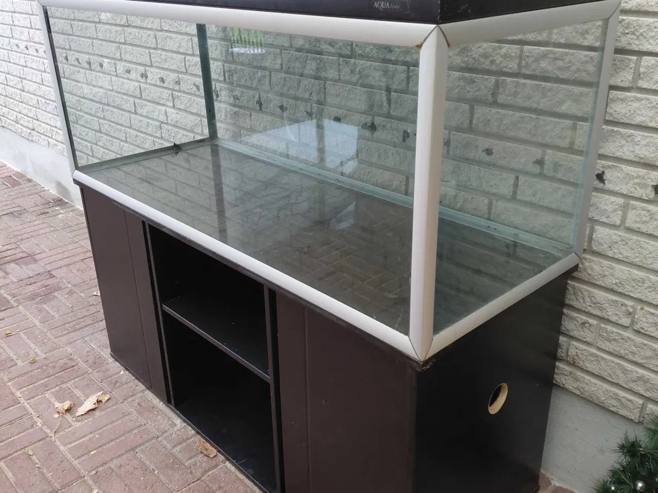 Billede 4 - Akvarier 325L