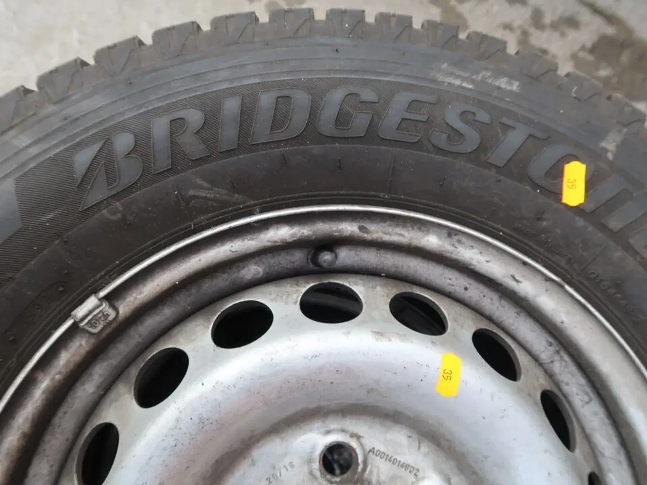 Billede 6 - Stålfælge med vinterdæk BRIDGESTONE 235/65R16 C til Mercedes Sprinter