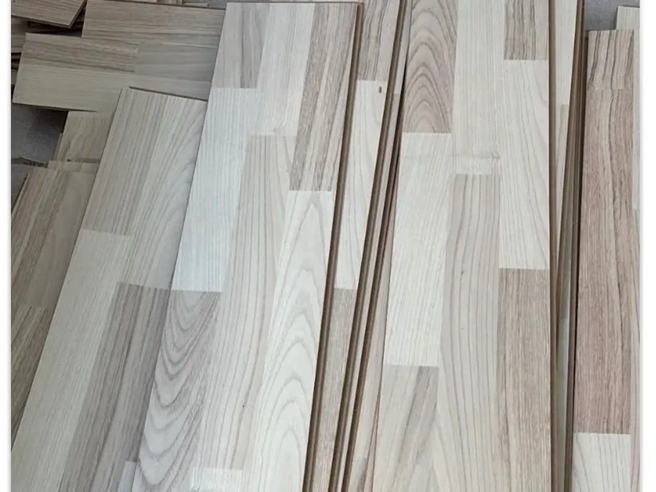 Billede 1 - Klik Laminat Gulv - Som Nyt