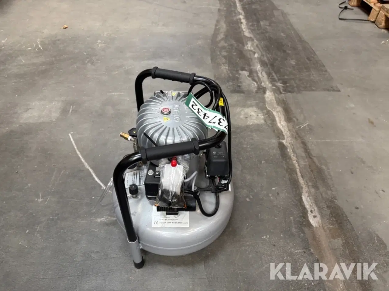 Billede 2 - Kompressor 110 volt Jun-Air 6-15