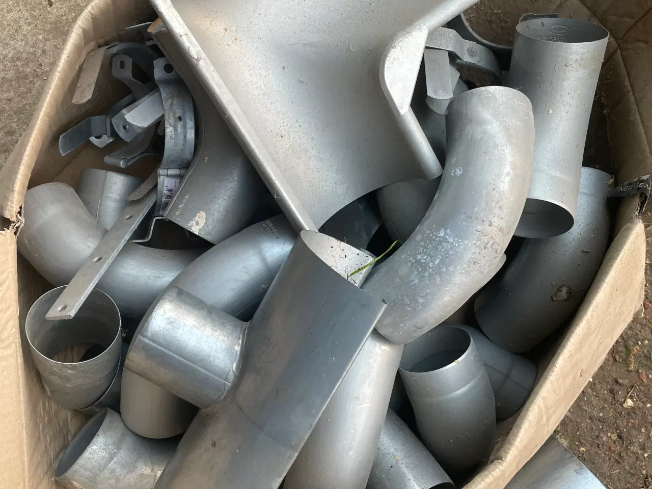 Billede 1 - Zink tagrende dele 