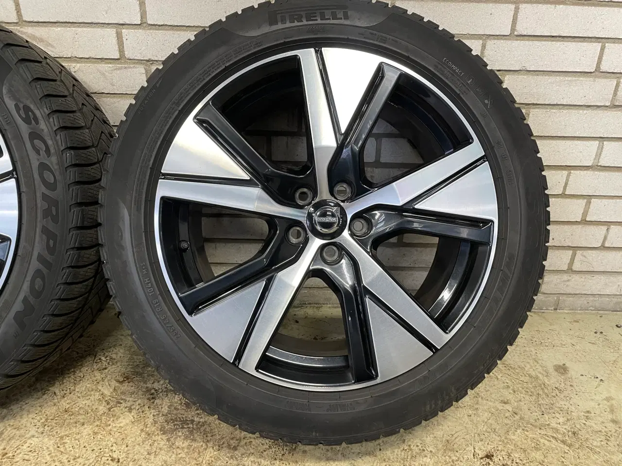 Billede 4 - 19 Volvo XC40 Ref.129 vinter