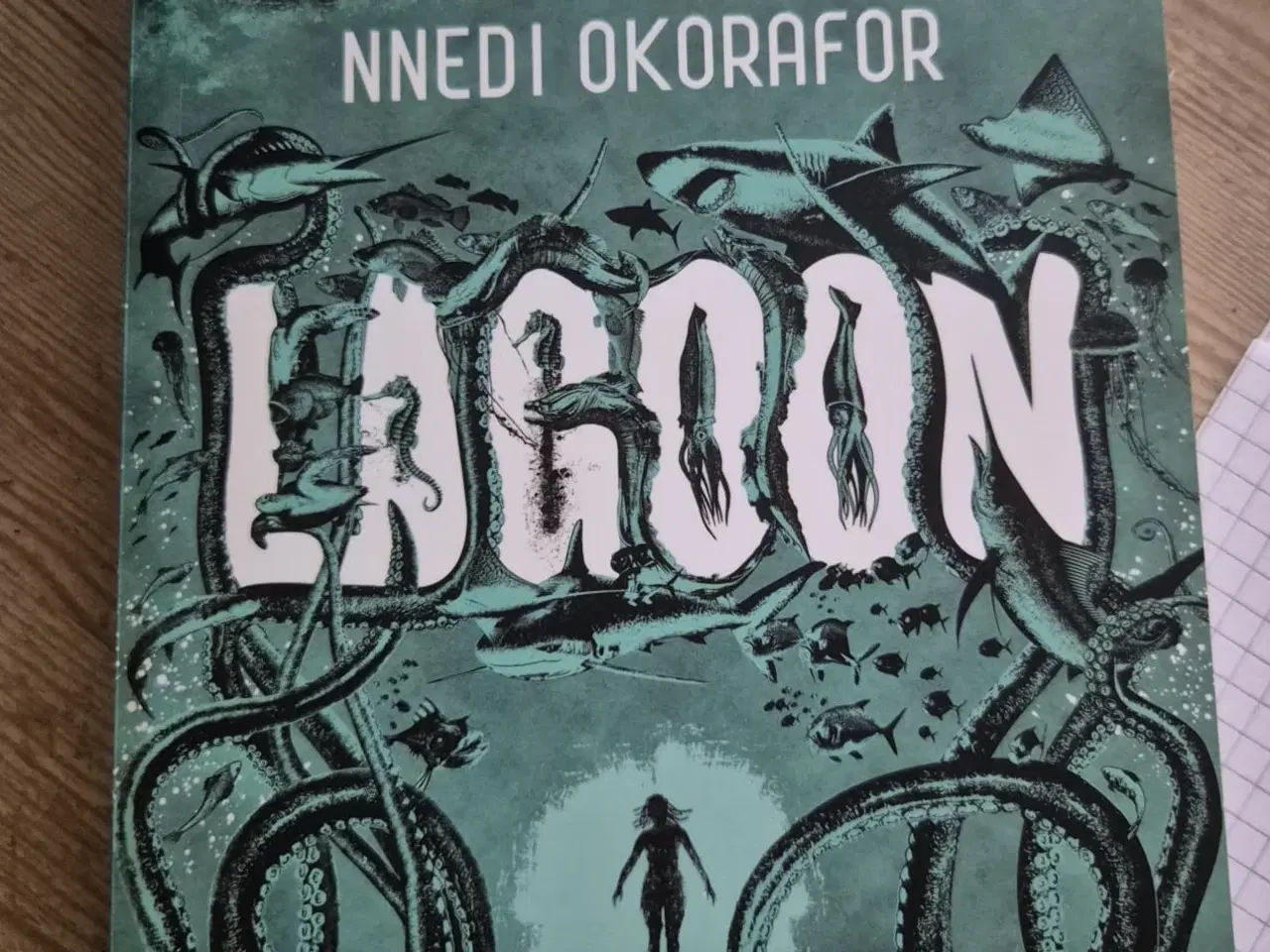 Billede 1 - Lagoon - Nnedi Okorafor 