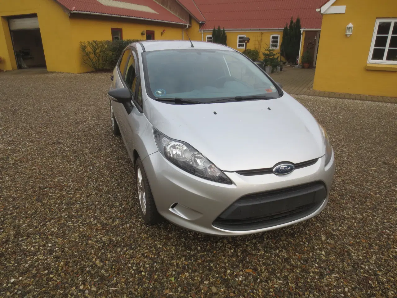 Billede 3 - Ford Fiesta 1.25  år 2009. Km 130000