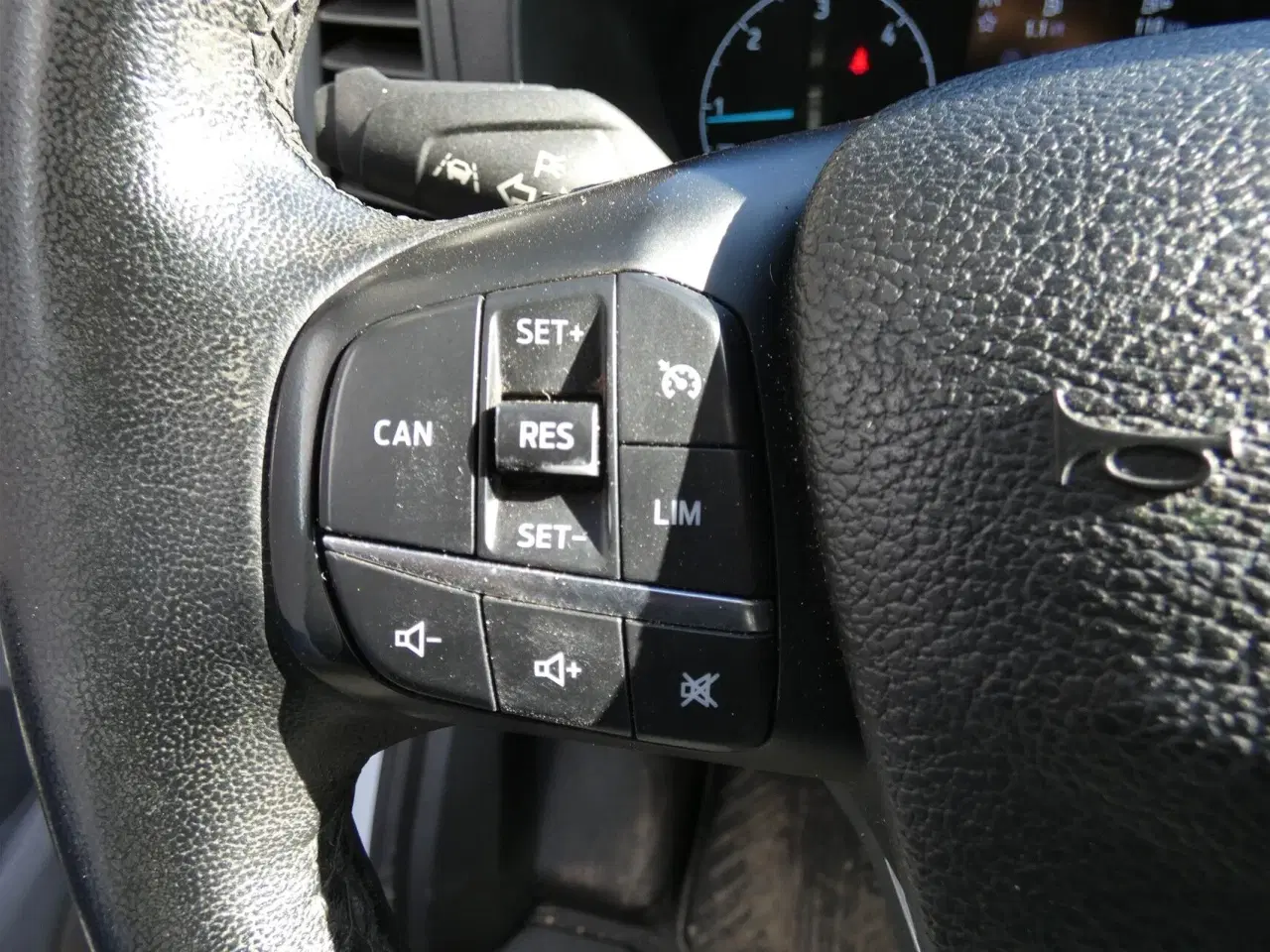 Billede 17 - Ford Transit 350 L2H2 2,0 TDCi Trend VÆRKSTEDSBIL 130HK Van Man.