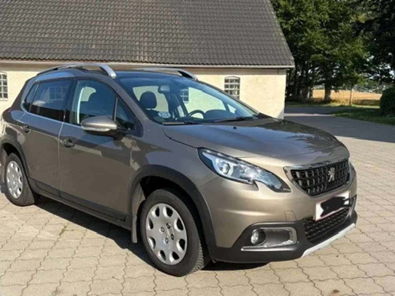 Billede 2 - Peugoet 2008 super vedligeholdt med lavt km. tal 