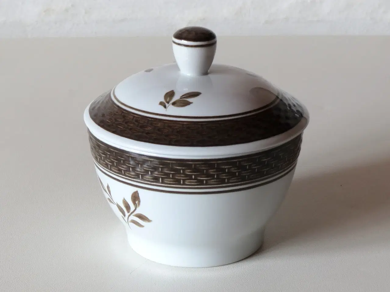 Billede 2 - Royal Copenhagen Brun Tranqebar Sukkerskål