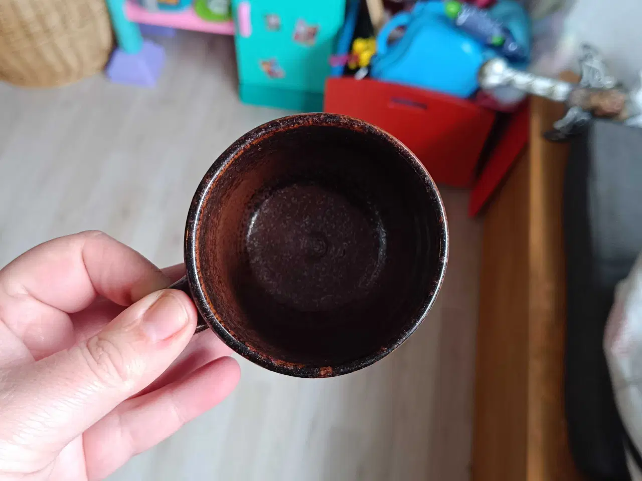 Billede 2 - Ravnild stentøjs kop 