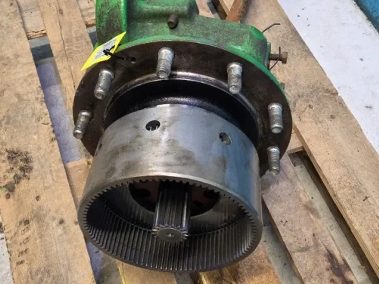 Billede 4 - John Deere 6215R Hjulnav L. L220171