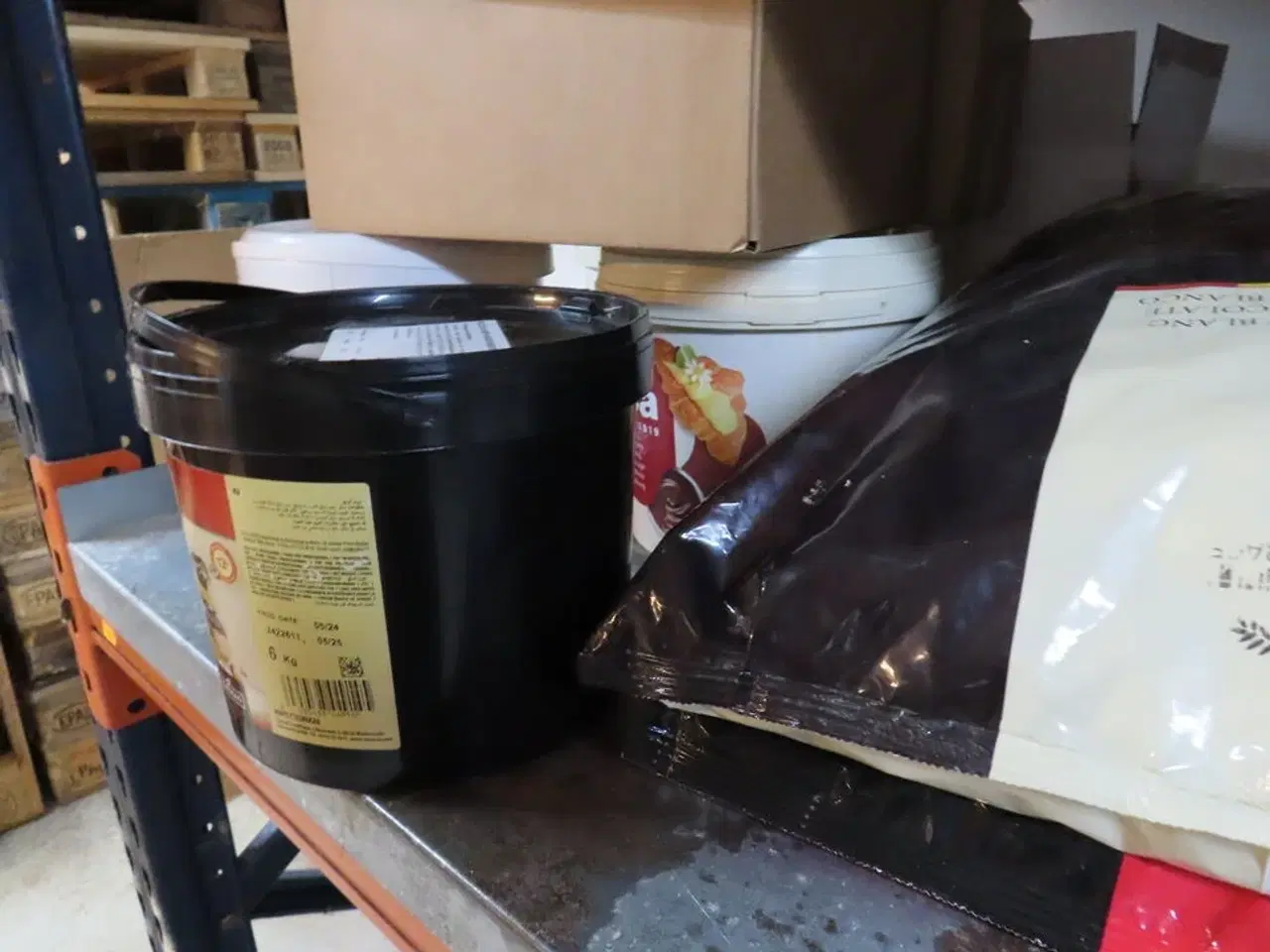 Billede 31 - Pallereol med indhold