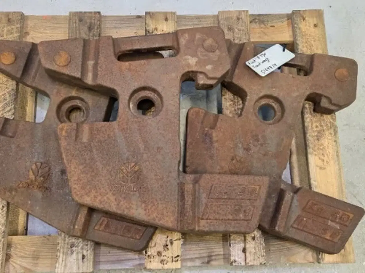 Billede 7 - Fiat F130 Frontvægt Sæt 5164714