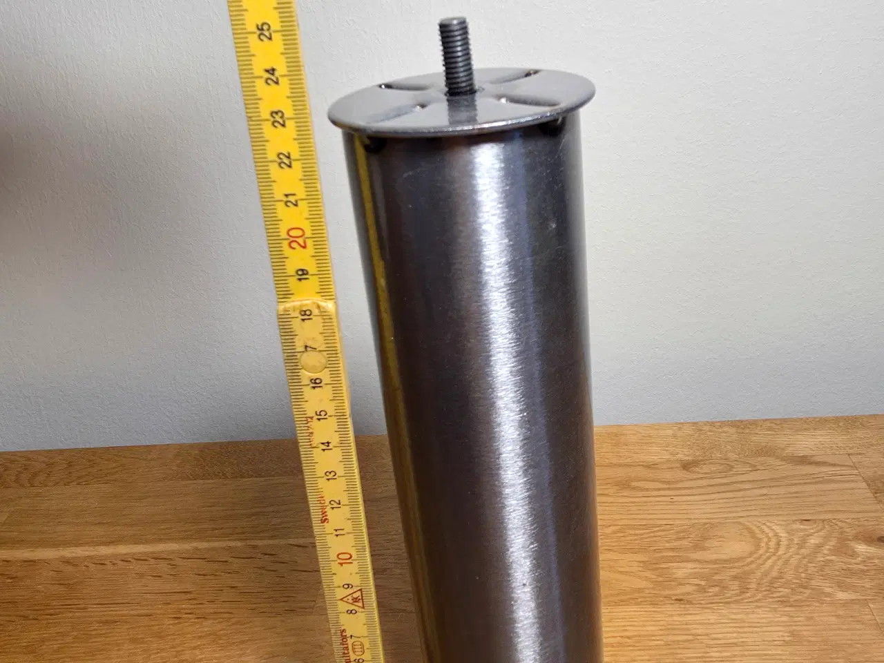 Billede 3 - 4 stk sengeben i børstet stål 23cm høj med 8mm gev