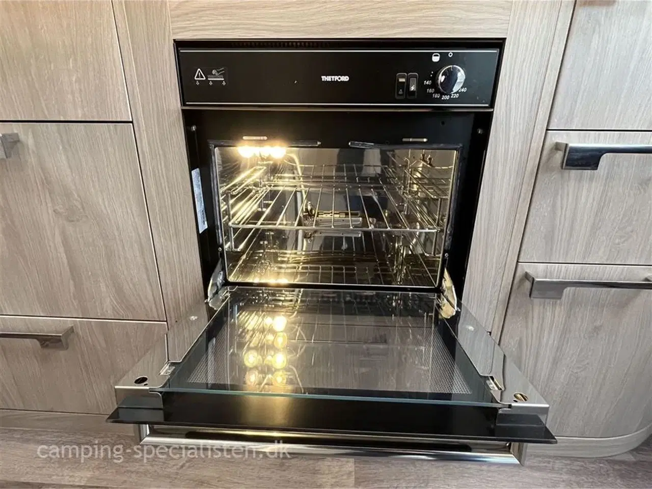Billede 9 - 2021 - Kabe Smaragd 520 XL KS   Kabe Smaragd XL KS Queen Selection 2021 - Se den nu hos Camping-Specialisten.dk