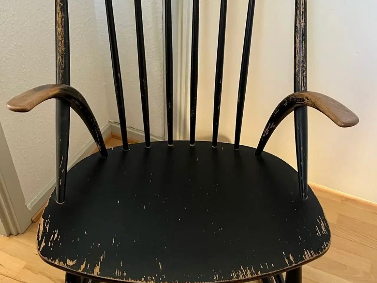 Billede 1 - Gyngestol, Illum Wikkelsøe