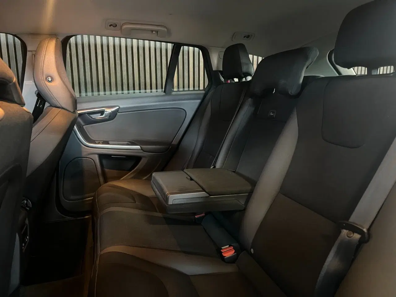 Billede 9 - Volvo V60 2,0 D3 136 Momentum