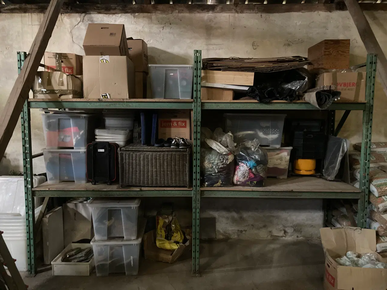 Billede 1 - Pallereol to sektioner med træplader