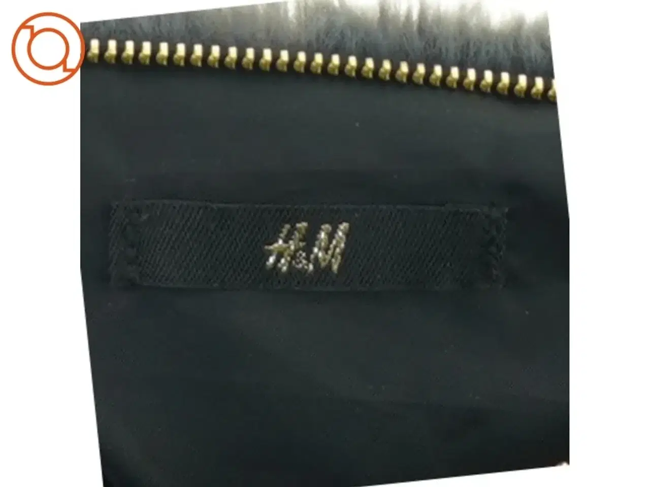 Billede 2 - Taske i fakefur fra H&M (str. 22 x 16 cm)