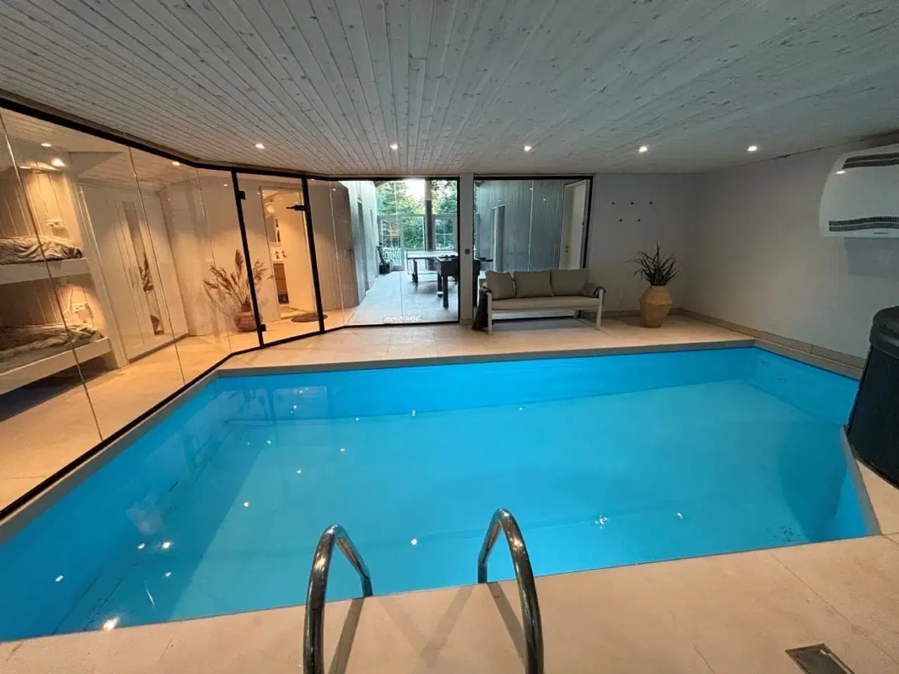 Billede 3 - 267 m2 POOLHUS 500 m fra STRANDEN  med AKTIVITETER ude og inde.