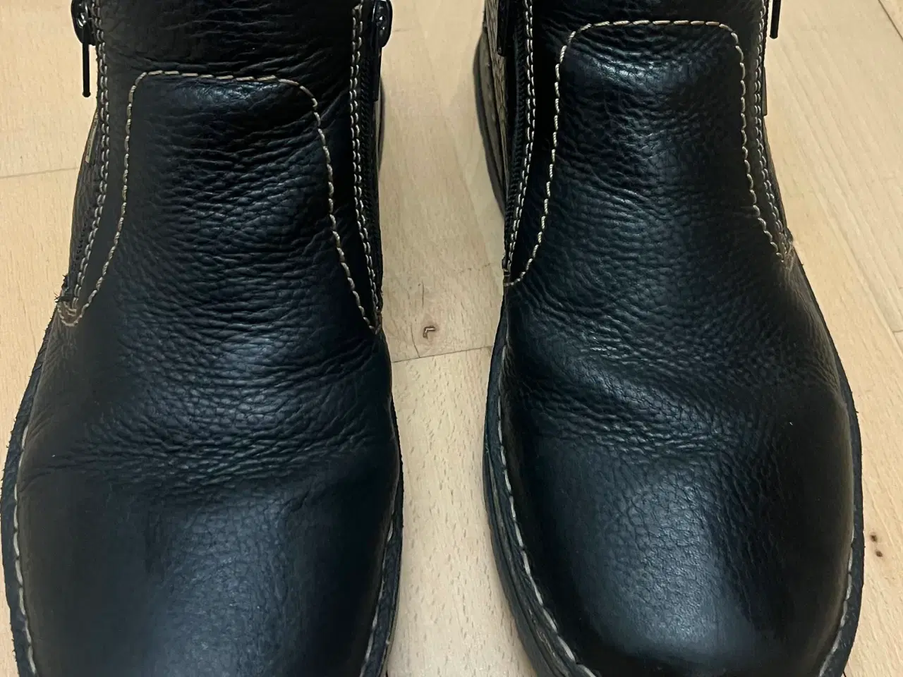 Billede 1 - sko.. rieker