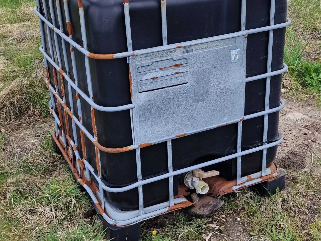 Billede 1 - Palletank i sort plastik